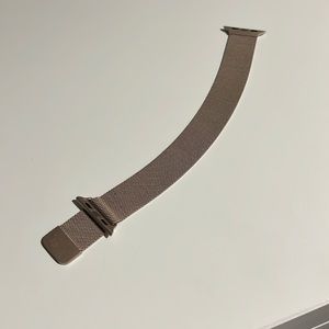 Rose Gold magnetic Apple Watch band